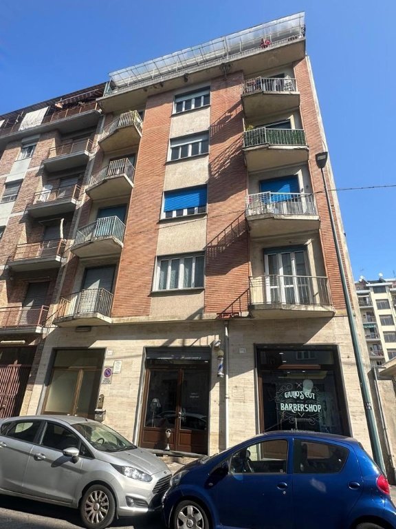 appartamento in vendita a Torino in zona Pozzo Strada