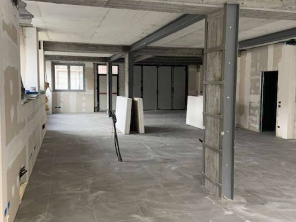 negozio in vendita a Torino in zona Filadelfia