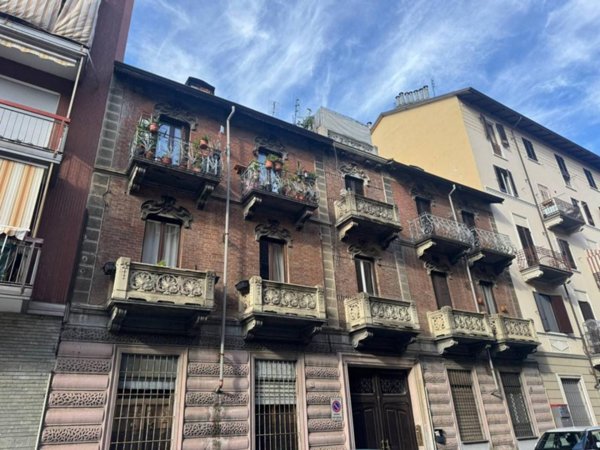 appartamento in vendita a Torino in zona Aurora