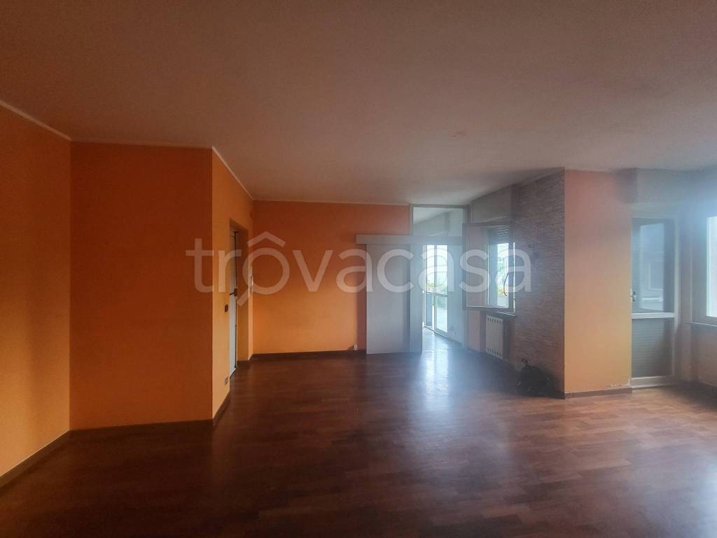 appartamento in vendita a Torino in zona Mirafiori Sud