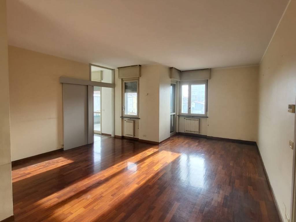 appartamento in vendita a Torino in zona Mirafiori Sud
