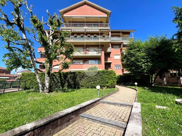 appartamento in vendita a Torino in zona Barca
