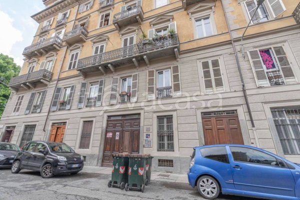appartamento in vendita a Torino in zona Aurora