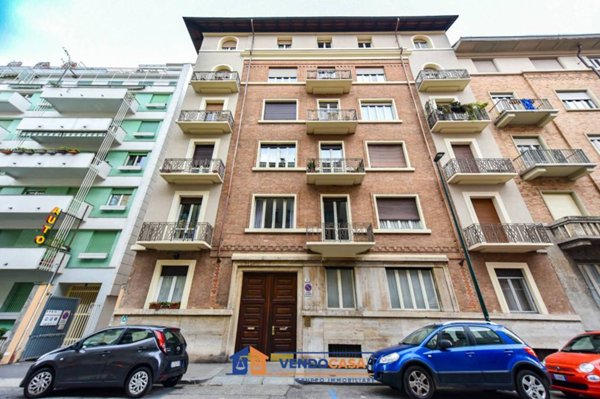 appartamento in vendita a Torino in zona Crocetta