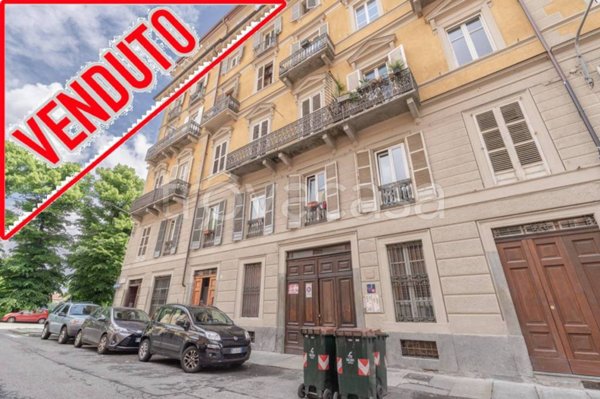 appartamento in vendita a Torino in zona Aurora