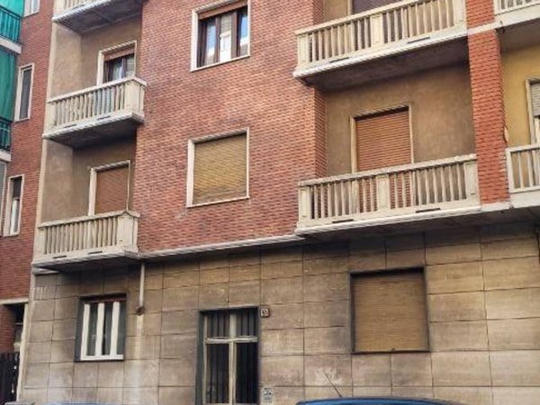 appartamento in vendita a Torino in zona Borgata Vittoria