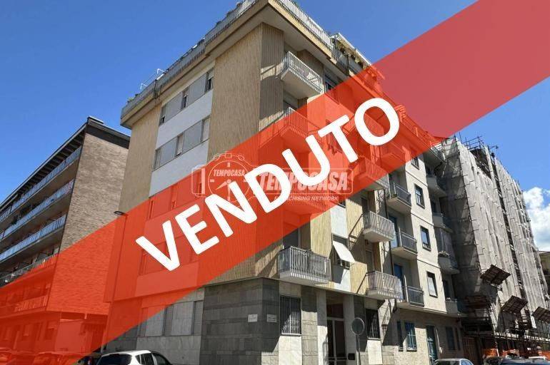 appartamento in vendita a Torino in zona Lingotto