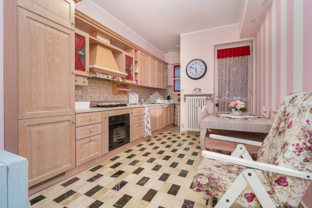 appartamento in vendita a Torino in zona Borgo San Paolo