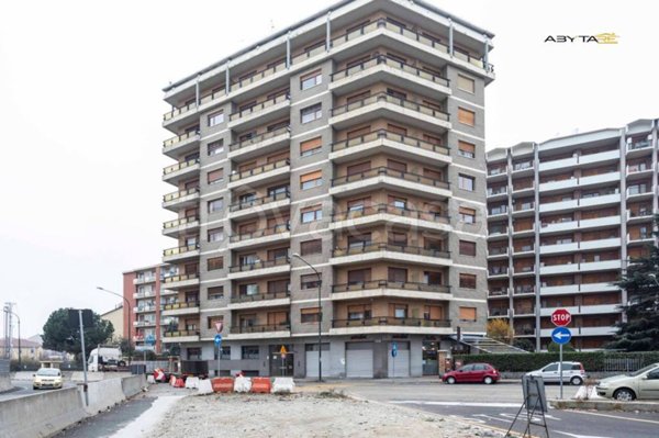 appartamento in vendita a Torino in zona Lucento