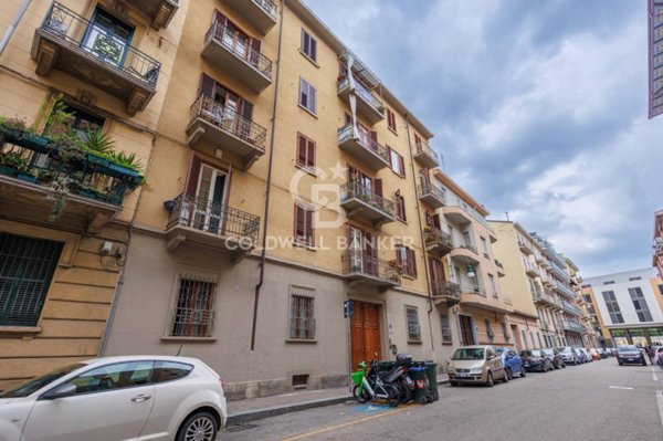 appartamento in vendita a Torino in zona Cenisia