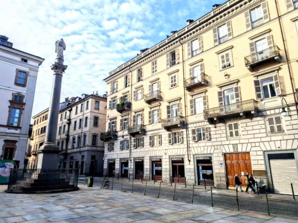 appartamento in vendita a Torino in zona Centro Storico