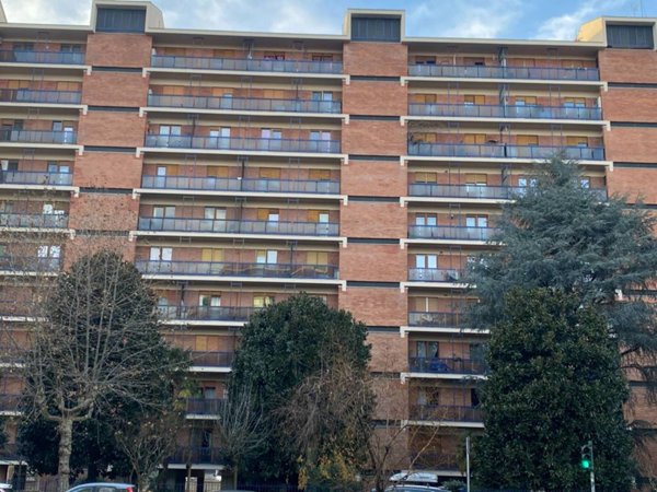 appartamento in vendita a Torino in zona Mirafiori Nord