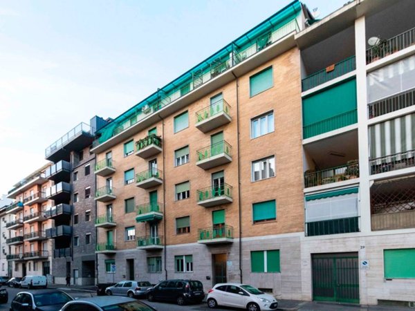 appartamento in vendita a Torino in zona Cenisia