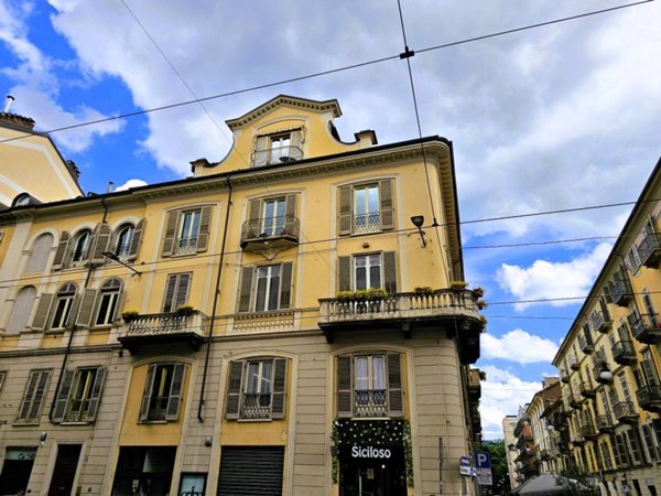 appartamento in vendita a Torino in zona San Salvario