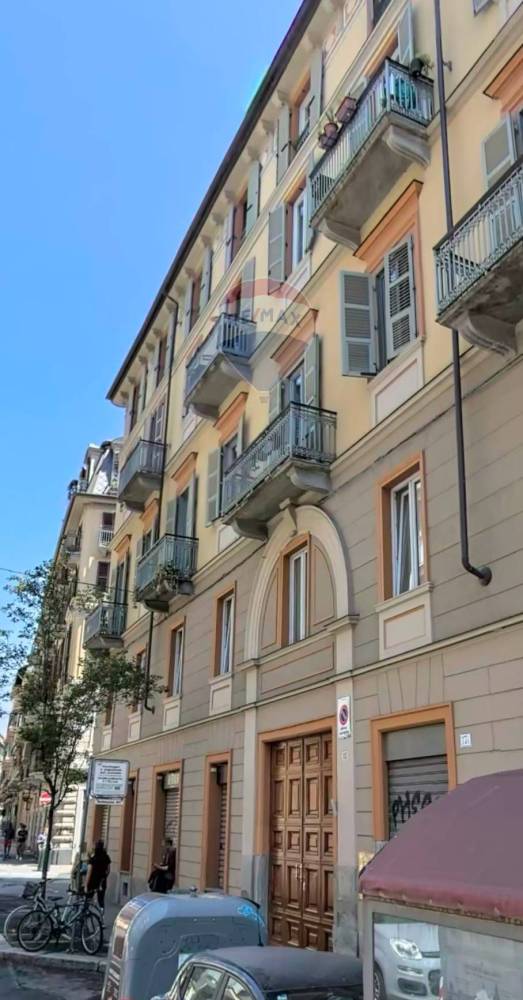 appartamento in vendita a Torino in zona San Salvario