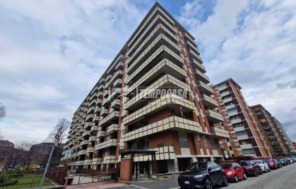 appartamento in vendita a Torino in zona Santa Rita