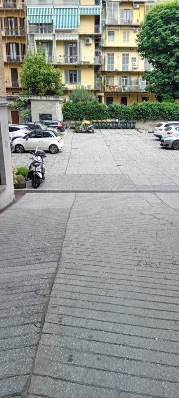negozio in vendita a Torino in zona San Salvario