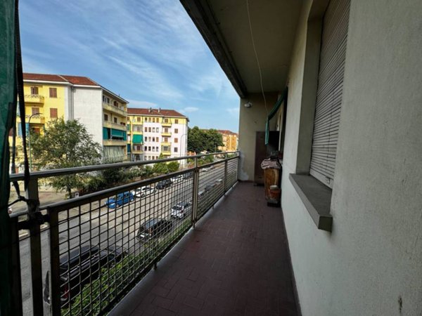 appartamento in vendita a Torino in zona Mirafiori Nord