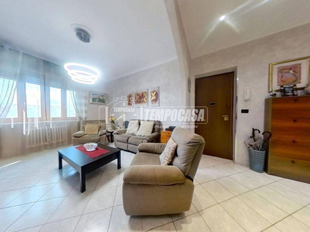 appartamento in vendita a Torino in zona Borgata Vittoria