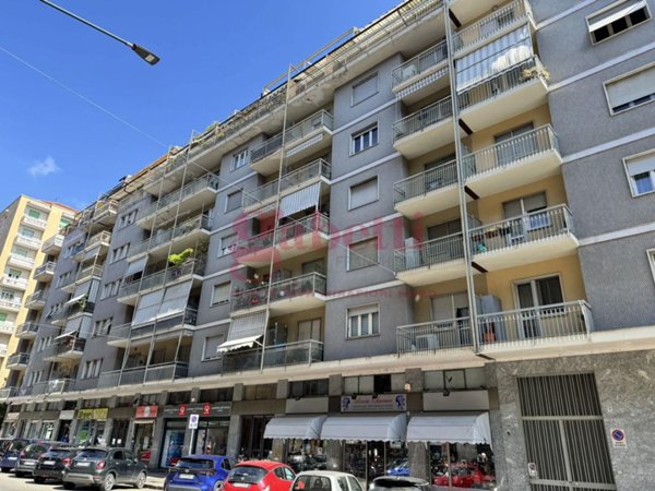 appartamento in vendita a Torino in zona Santa Rita