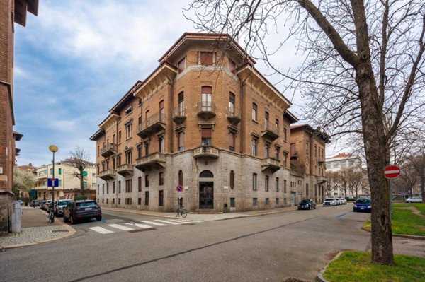 appartamento in vendita a Torino in zona Crocetta