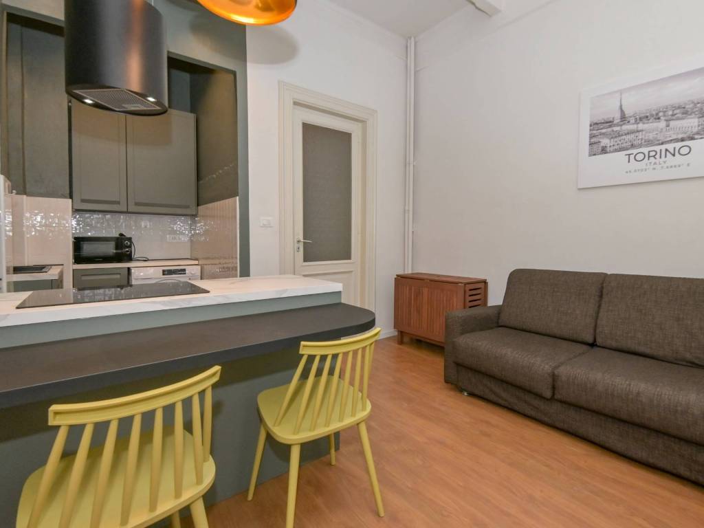 appartamento in vendita a Torino in zona San Salvario