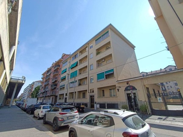 appartamento in vendita a Torino in zona Millefonti