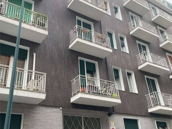 appartamento in vendita a Torino in zona Borgata Vittoria