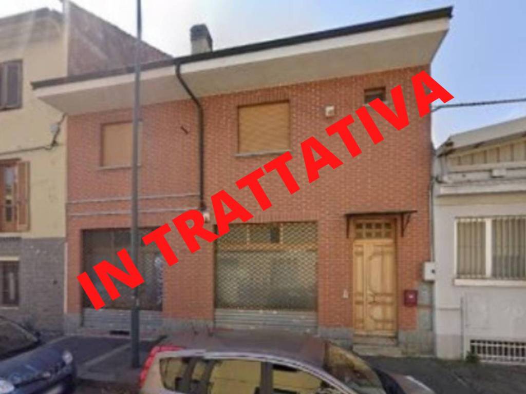 appartamento in vendita a Torino in zona Lucento