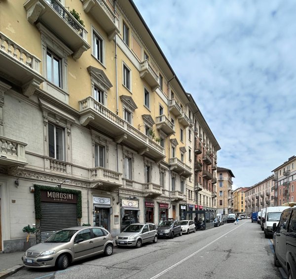 negozio in vendita a Torino in zona Crocetta