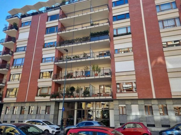 ufficio in vendita a Torino in zona Campidoglio