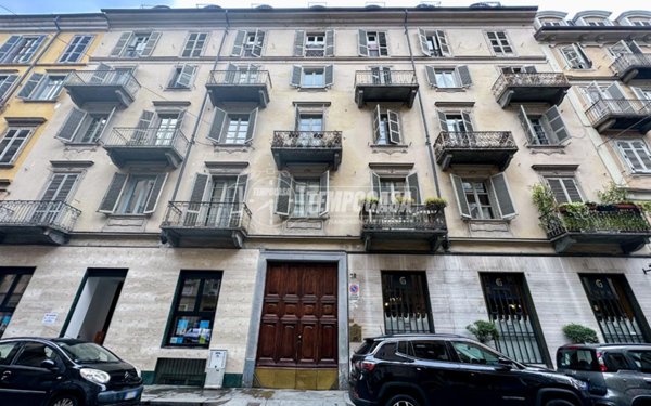 appartamento in vendita a Torino in zona Crocetta