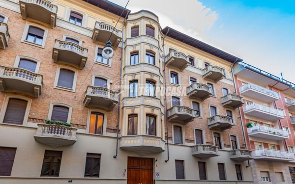 appartamento in vendita a Torino in zona Crocetta