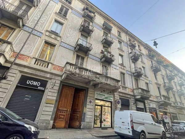 negozio in vendita a Torino in zona Crocetta