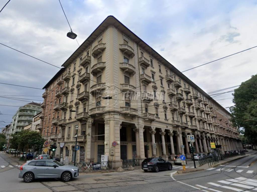 negozio in vendita a Torino in zona Crocetta