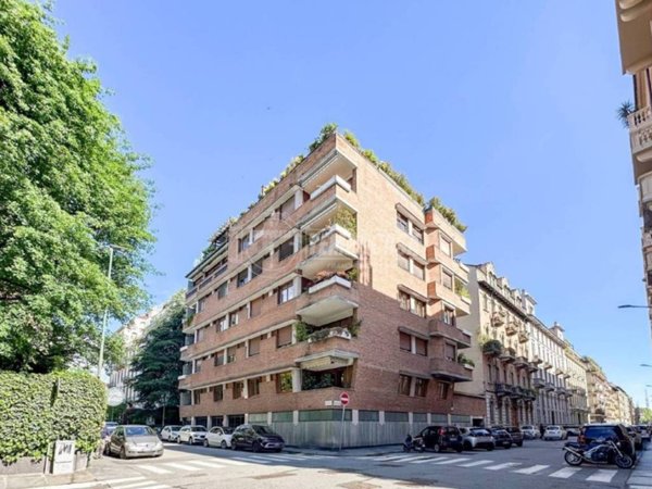 appartamento in vendita a Torino in zona Crocetta