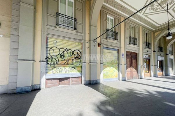 negozio in vendita a Torino in zona Crocetta