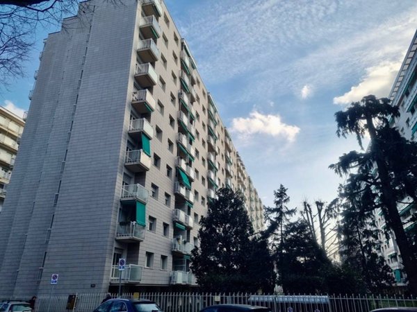 appartamento in vendita a Torino in zona Mirafiori Nord