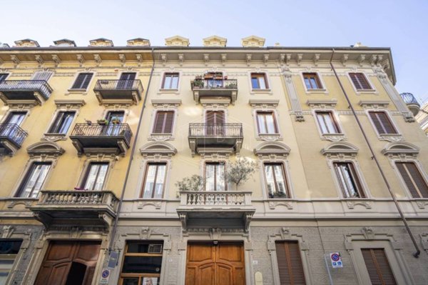 appartamento in vendita a Torino in zona Crocetta