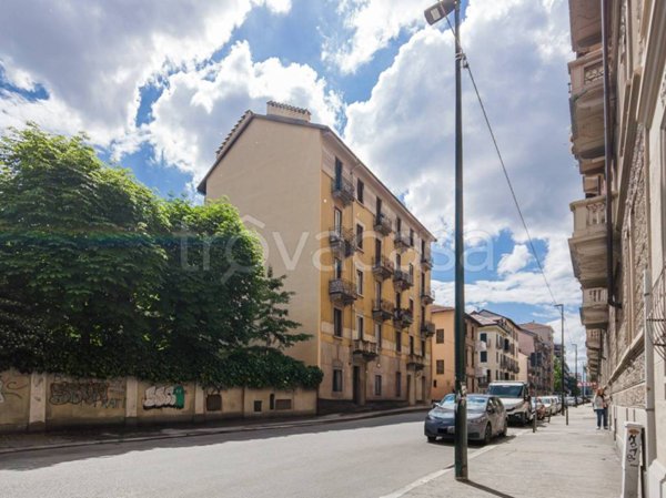 appartamento in vendita a Torino in zona Parella