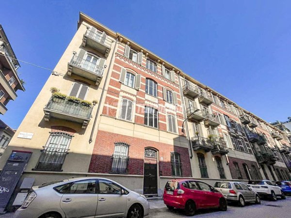 appartamento in vendita a Torino in zona Crocetta