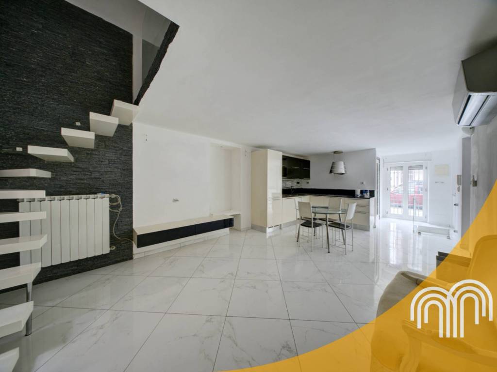 appartamento in vendita a Torino in zona Cenisia