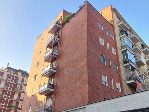 appartamento in vendita a Torino in zona Aurora