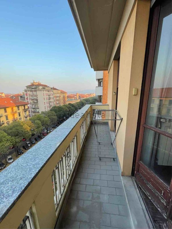 appartamento in vendita a Torino in zona Borgo San Paolo