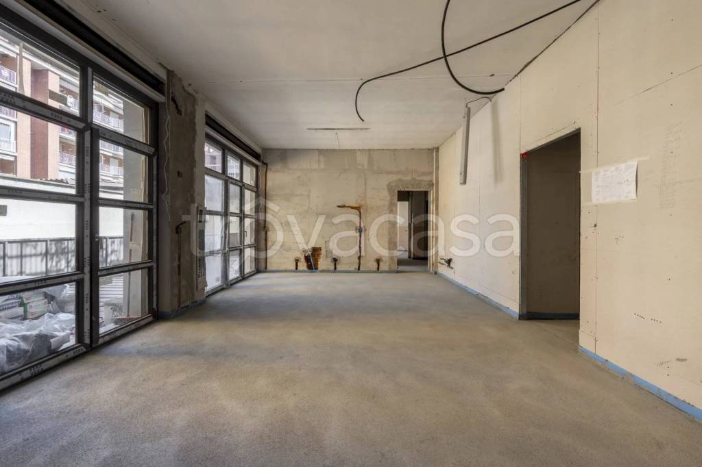 appartamento in vendita a Torino in zona Aurora