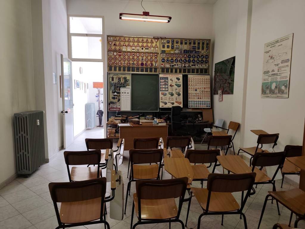 negozio in vendita a Torino in zona Barriera di Milano