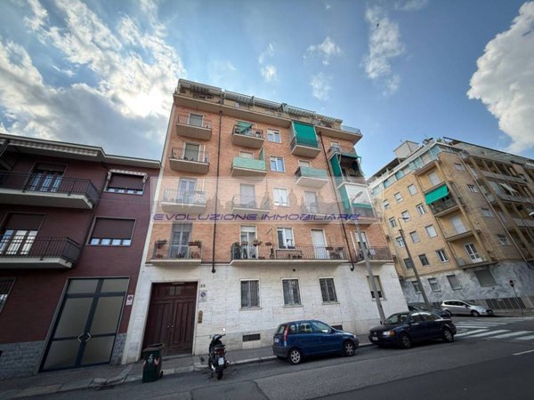 appartamento in vendita a Torino in zona Pozzo Strada