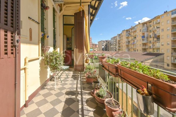 appartamento in vendita a Torino in zona Cit Turin