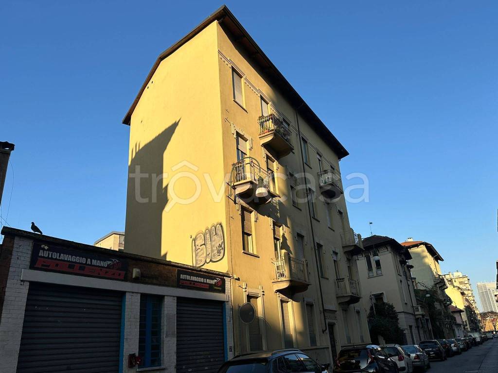 appartamento in vendita a Torino in zona Borgo San Paolo