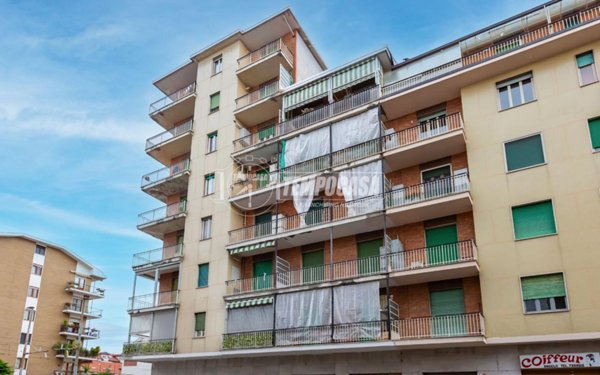 appartamento in vendita a Torino in zona Vallette